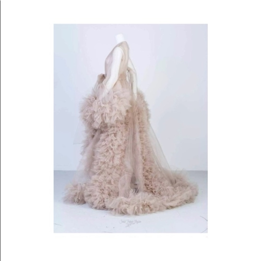 Champagne Robe